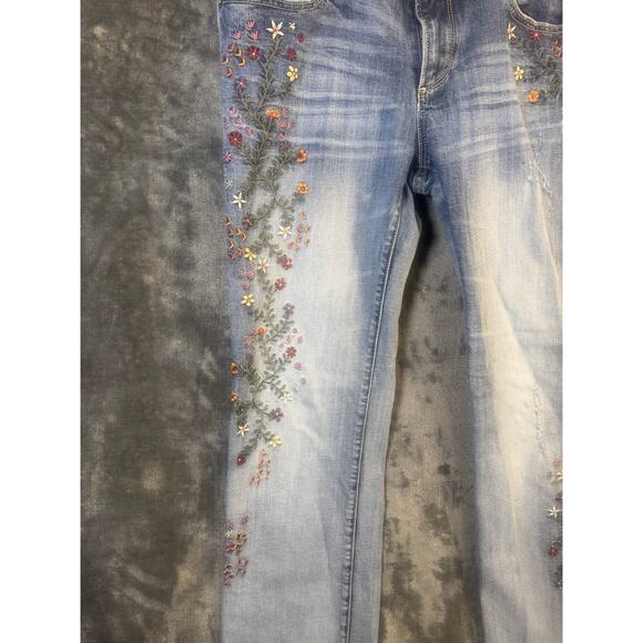 Designer x Driftwood Kelly Floral Embroidered Bootcut Denim Jeans Womens Size 29 - Picture 7 of 10